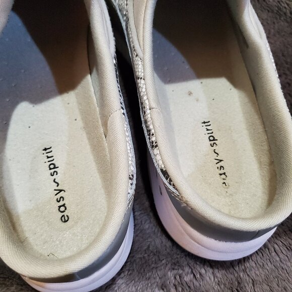 Easy Spirit Traveltime Mule Slip On Clog Mule Silver/Snakeskin Women's 9.5W - Picture 7 of 12